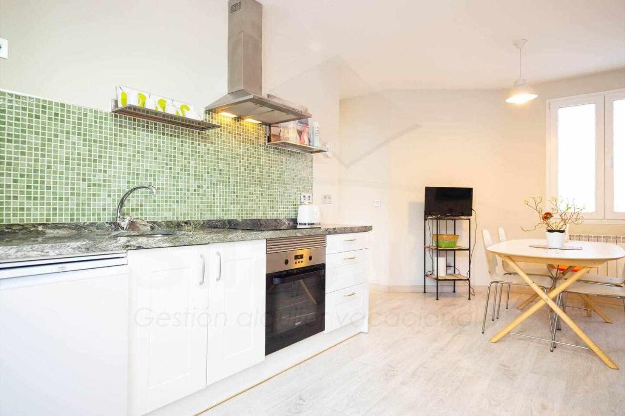Luanco 11 Apartamento Centro De Gijón Eksteriør bilde